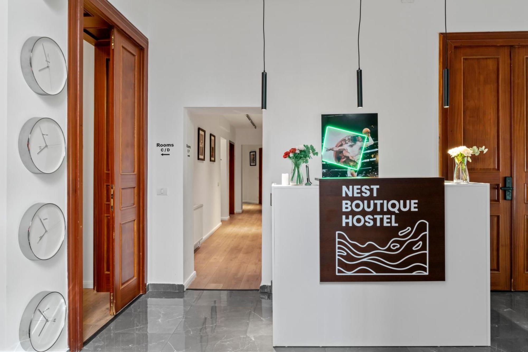 Nest Boutique Hostel Bucarest Exterior foto