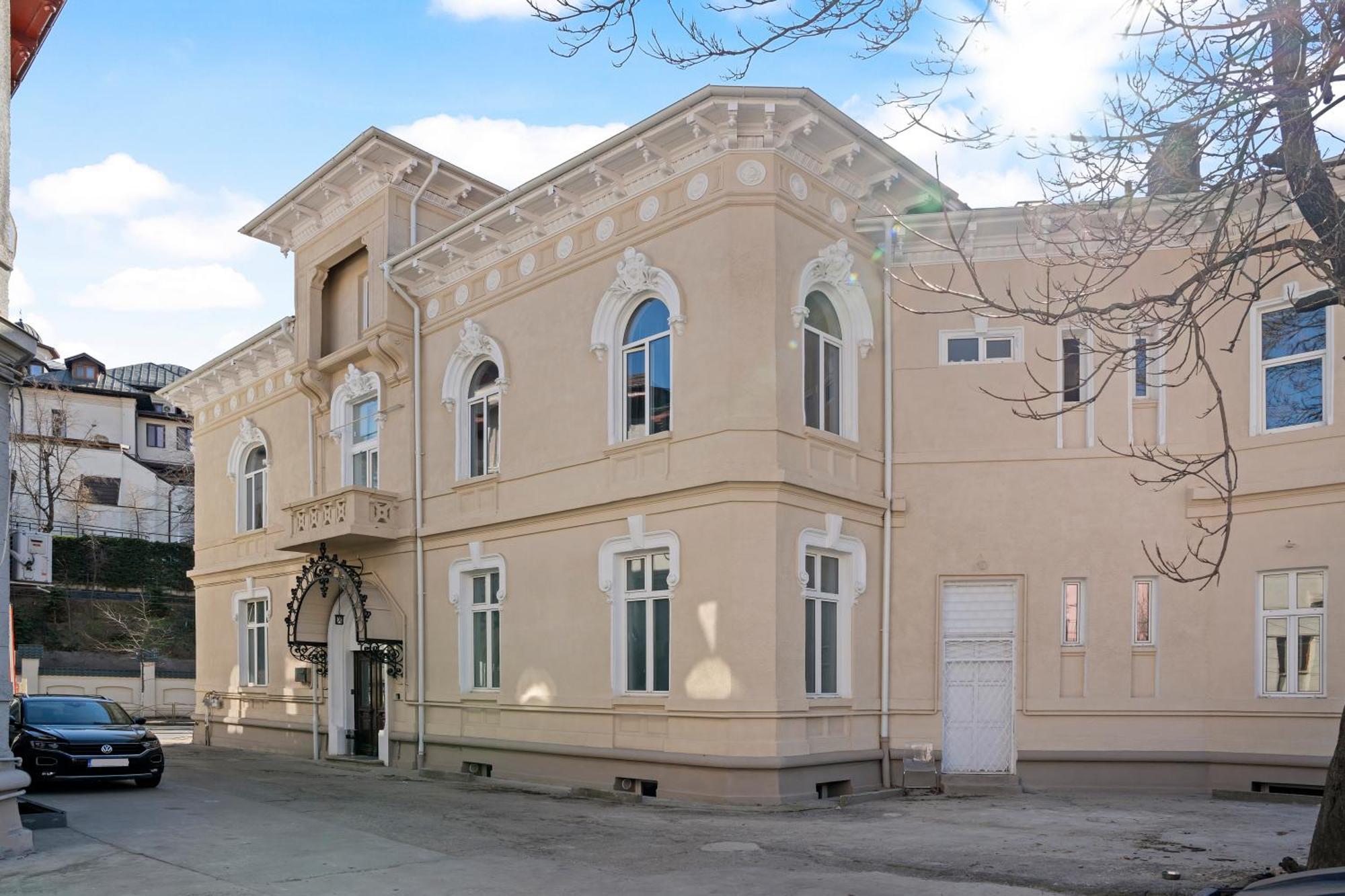 Nest Boutique Hostel Bucarest Exterior foto